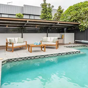 Beautiful Modern In Heart Of New Farm Holiday home