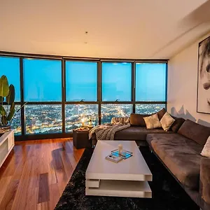 Heavenly Views Above 60f - New Luxury 2bd/2bath. 公寓